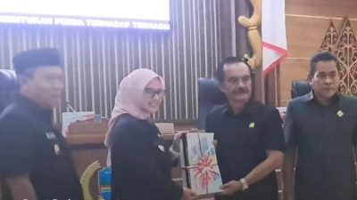 Fraksi Golkar DPRD Pangandaran Setuju 4 Raperda Inisiatif untuk Dibahas Ketahap Selanjutnya