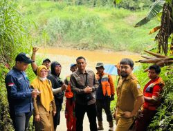 Kali Bekasi Kembali Berbusa, DLH Kota Bekasi Gandeng KP2C Telusuri Sungai