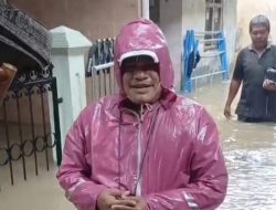 Banjir Rendam Rumah Warga Setinggi Pinggang Orang Dewasa di Telukpucung Bekasi Utara