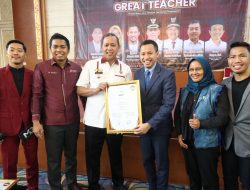 Seminar Nasional How to Be a Great Teacher, Wali Kota Bekasi Dorong Guru Jadi Sumber Inspirasi