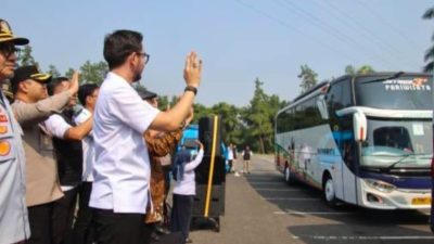 Jeje Ritchie Ismail Lepas Mudik Gratis Tujuan Solo dan Yogyakarta