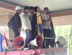 Mahasiswa Geruduk Kantor Bupati Bekasi Serukan Aksi “Seruan Aksi” di Bekasi, Tuntut Pembenahan Kebijakan Daerah