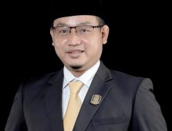 Ketua DPRD Kota Bekasi, Sardi Efendi Warning Semua Ketua RW Fokuskan Dana Hibah 100 juta Untuk Bank Sampah