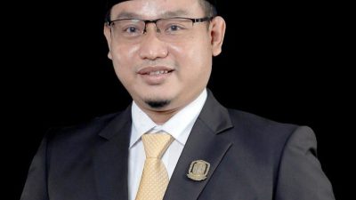 Ketua DPRD Kota Bekasi, Sardi Efendi Warning Semua Ketua RW Fokuskan Dana Hibah 100 juta Untuk Bank Sampah