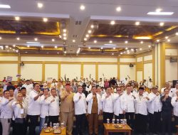 Plt Bupati Bekasi, Asep Surya Atmaja Berharap Kadin Kab Bekasi Jembatani Kolaborasi antara Pemerintah dengan Pengusaha