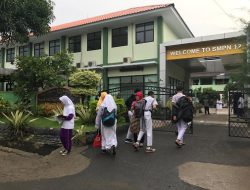 Diduga Ada “Titik Kordinat Siluman” Secara Kolektif Dilakukan Oknum, Sejumlah Orang tua Tuntut Keadilan dan Transparansi di SPMB SMP N 12 Kota Bekasi