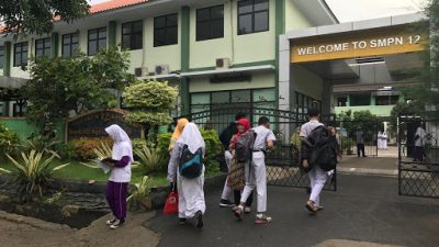 Diduga Ada “Titik Kordinat Siluman” Secara Kolektif Dilakukan Oknum, Sejumlah Orang tua Tuntut Keadilan dan Transparansi di SPMB SMP N 12 Kota Bekasi